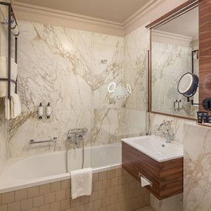 Familie Suite met Twee Slaapkamers
